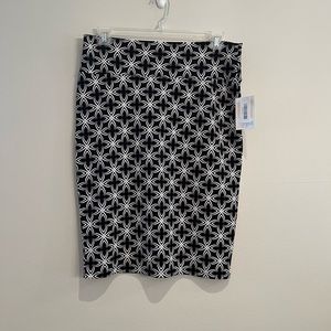 LuLaRoe Cassie skirt